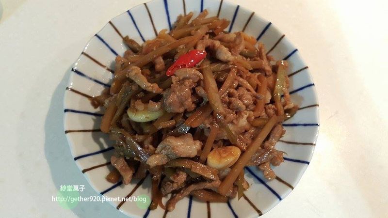榨菜肉絲