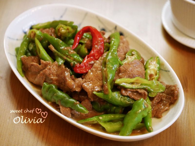 Olivia♥糯米椒炒牛肉(青椒牛肉)