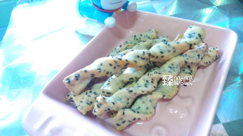 【芝麻乳酪捲捲棒】