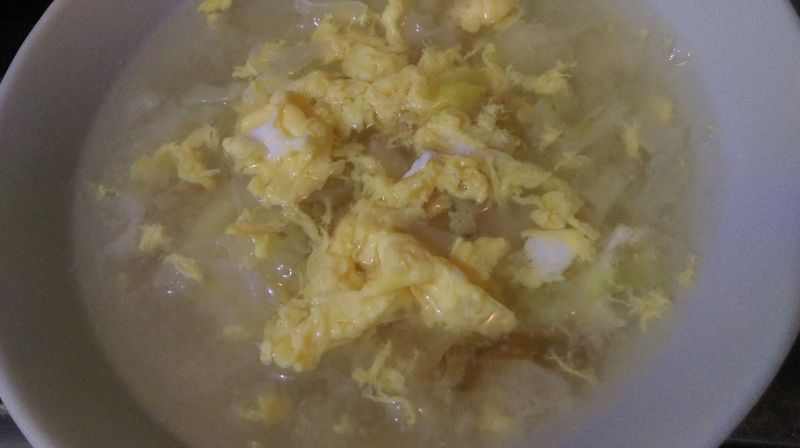 [麗櫻私房菜]高麗菜味噌蛋花湯