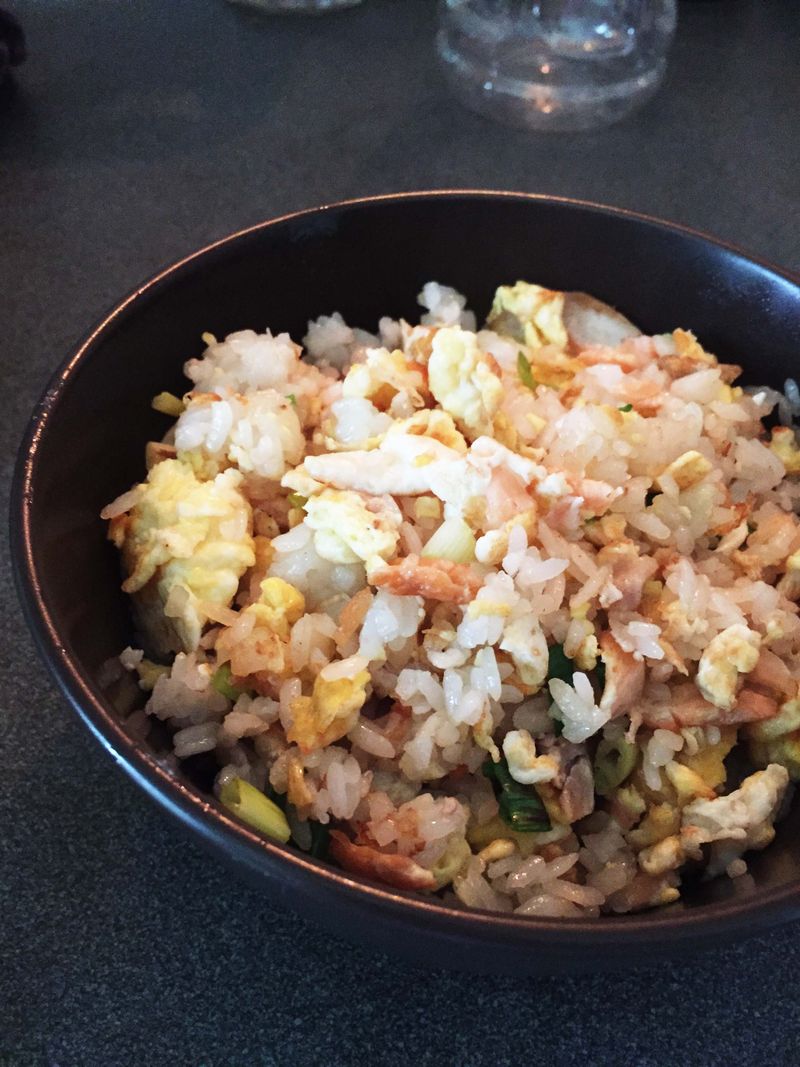 鮭魚蛋炒飯