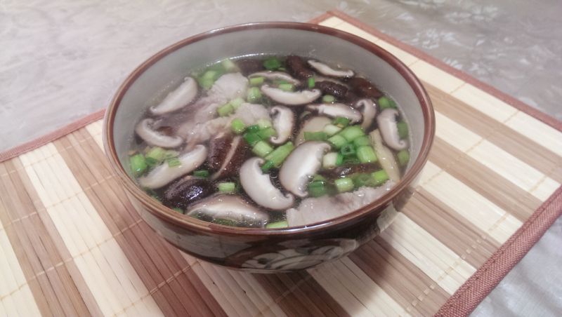 香菇赤肉湯