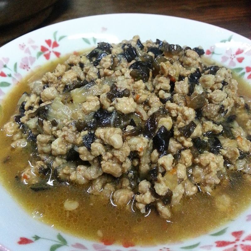 黑木耳洋蔥滷肉燥