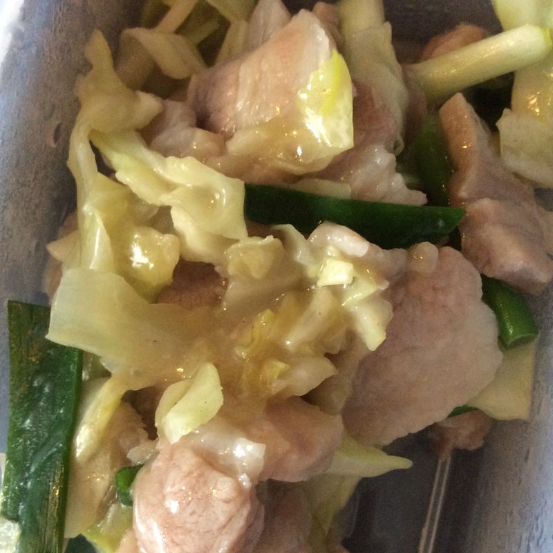 高麗菜炒肉