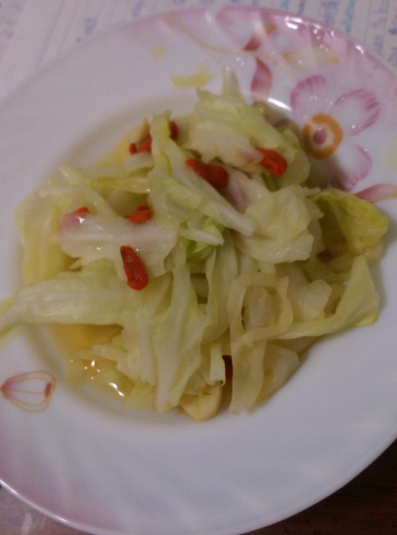 枸杞炒高麗菜