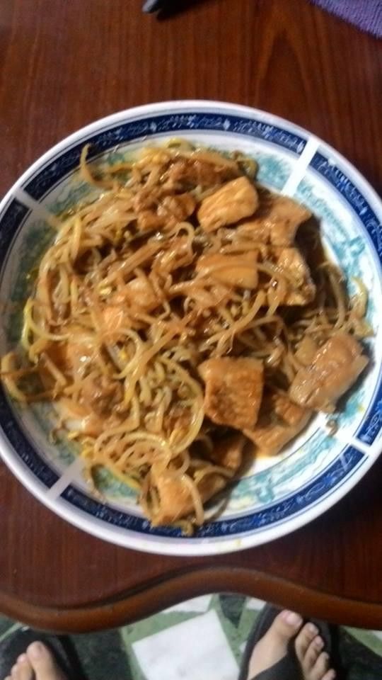 豆芽咖哩豬