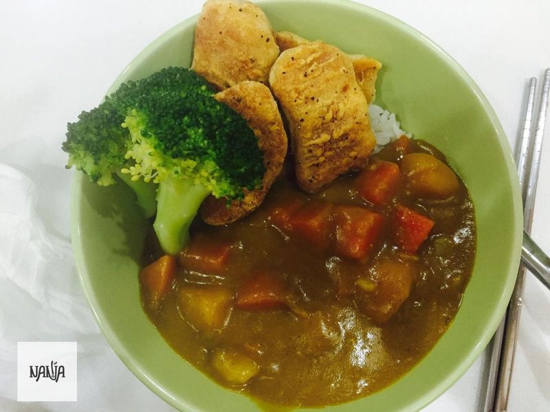 美味雞塊咖哩飯