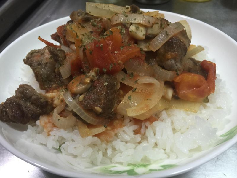 番茄牛肉飯