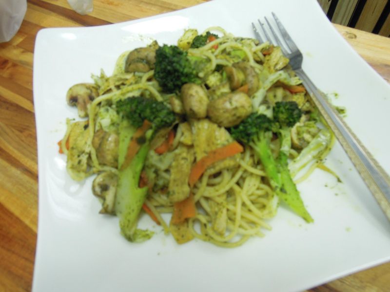 素食青醬乾炒磨菇義大利麵