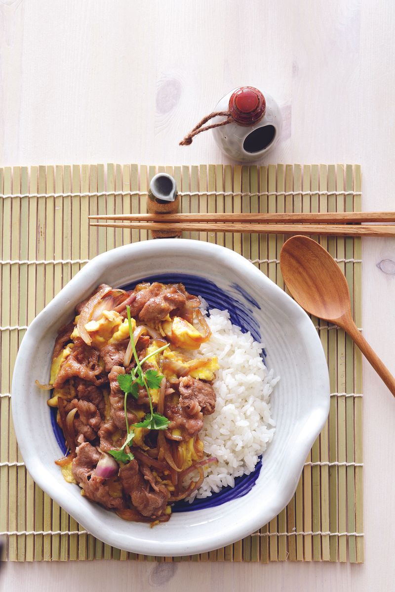 《一起吃飯吧》牛肉蓋飯