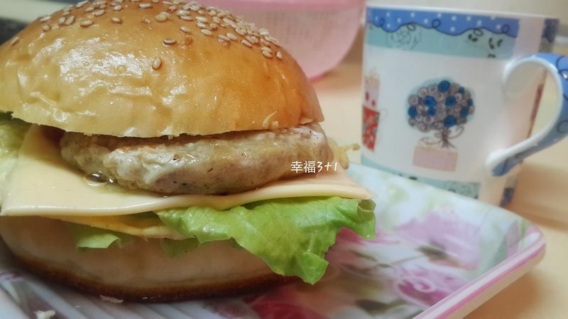漢堡包(105t)