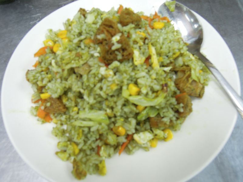 素食青醬塔香蛋炒飯