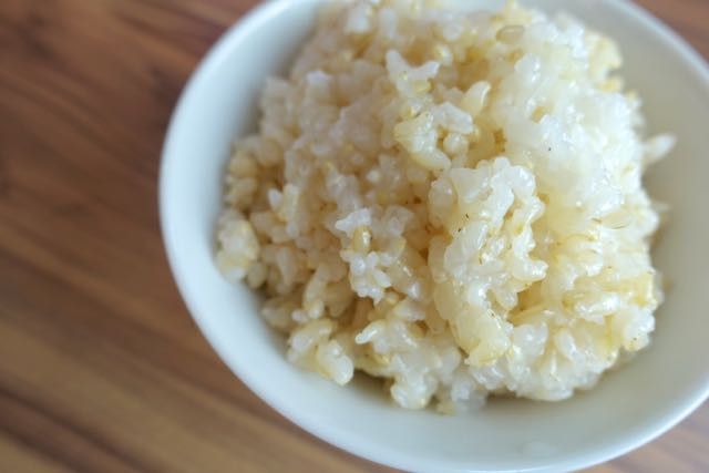 如何蒸出好吃的糙米飯 電子鍋版
