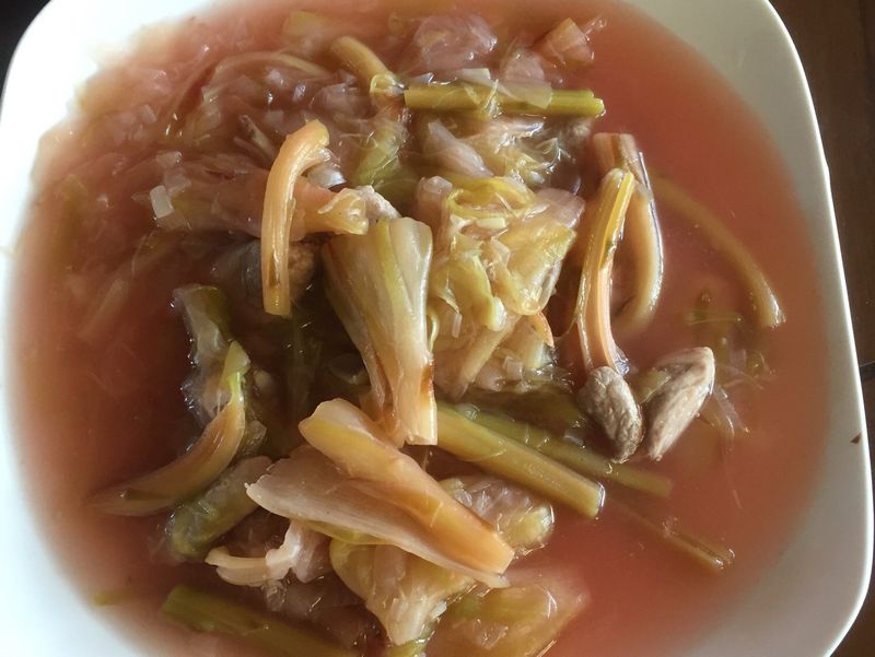 曇花炒肉片
