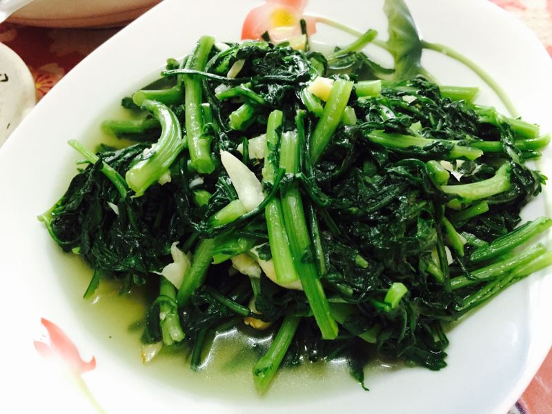 炒山茼蒿
