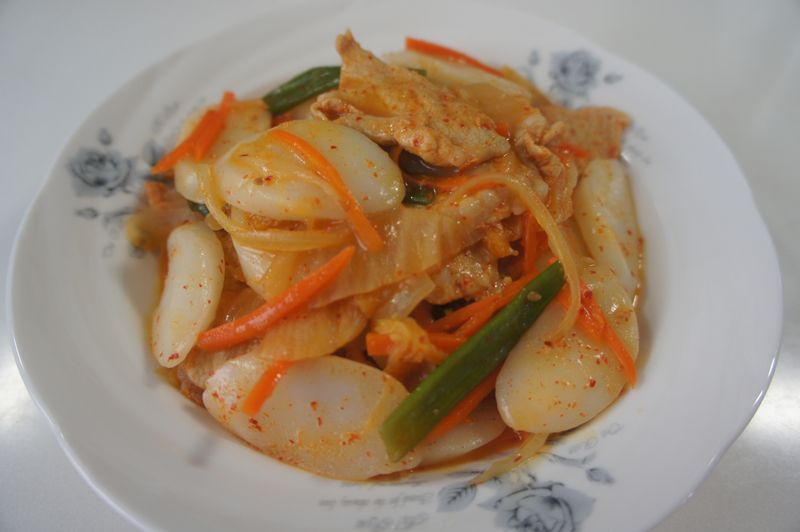 泡菜豬肉炒年糕【家樂福廚神大賽2015】