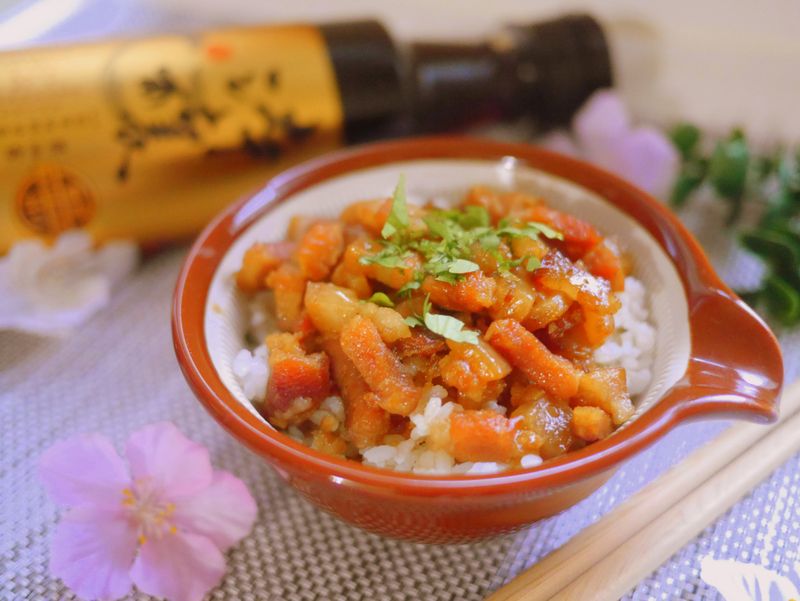 夜巿魯肉飯[淬釀純粹台灣味]