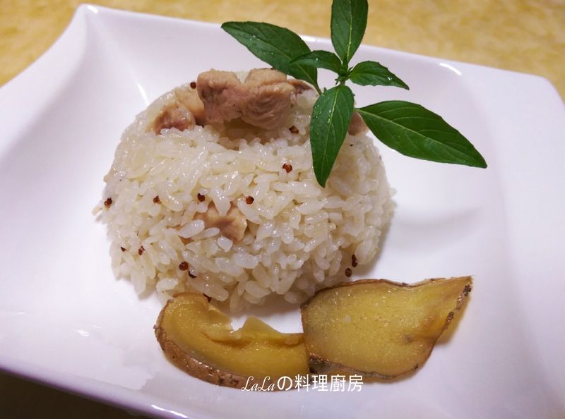 紅藜麻油雞飯
