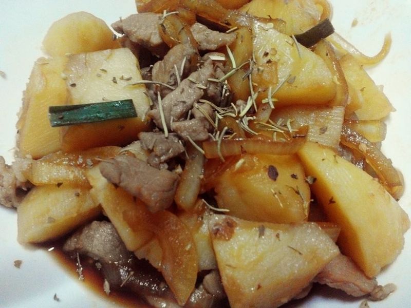 馬鈴薯燉肉-淬釀真心食堂