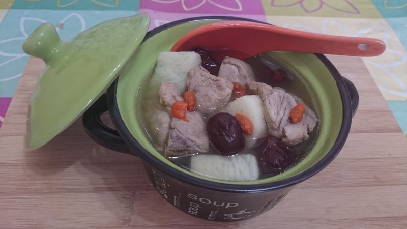 山藥紅棗排骨湯