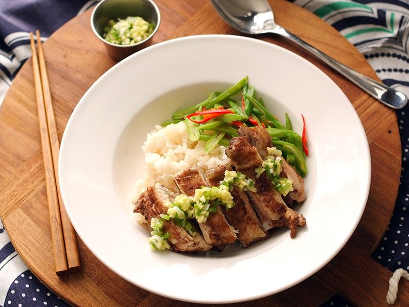 『妞仔。休日好食光』簡單美味,海南雞飯