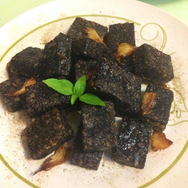 麻油豬血糕