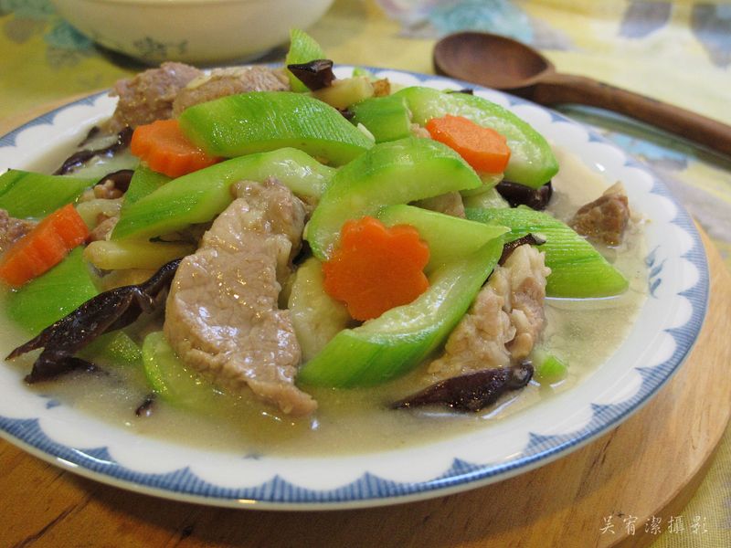 鮮肉炒絲瓜