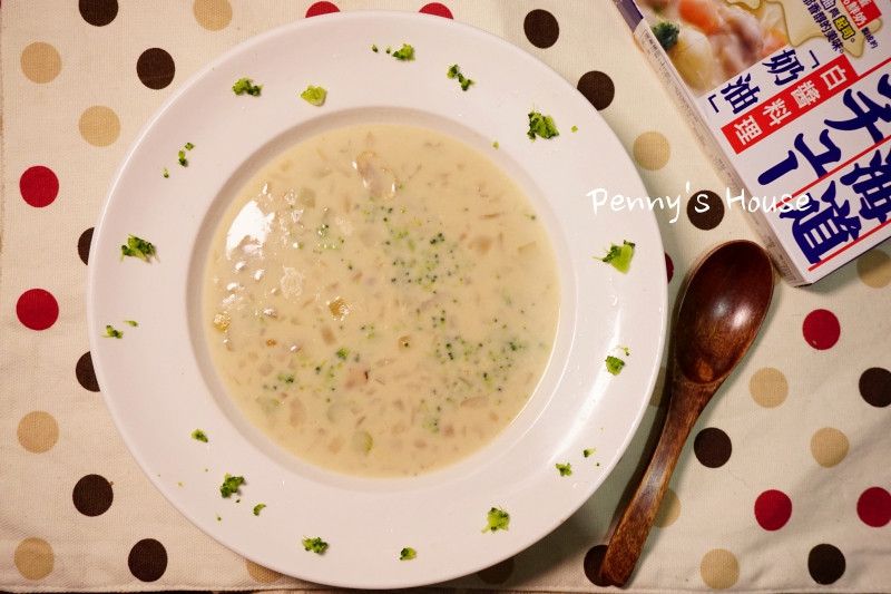 奶油蘑菇濃湯【好侍北海道白醬料理】