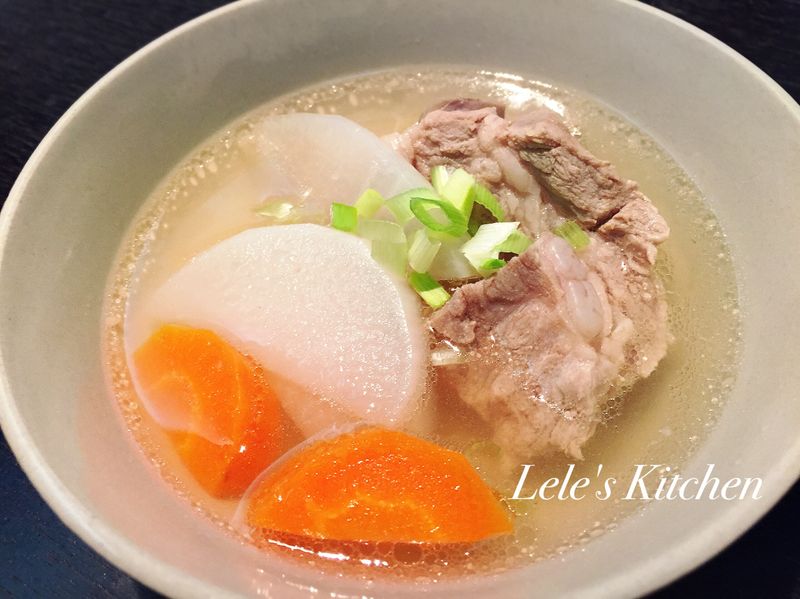 電鍋蘿蔔排骨湯【家樂福廚神大賽2015】