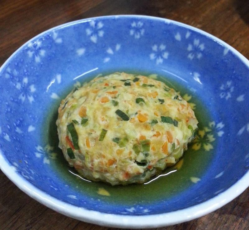 蒸白蝦雞肉丸