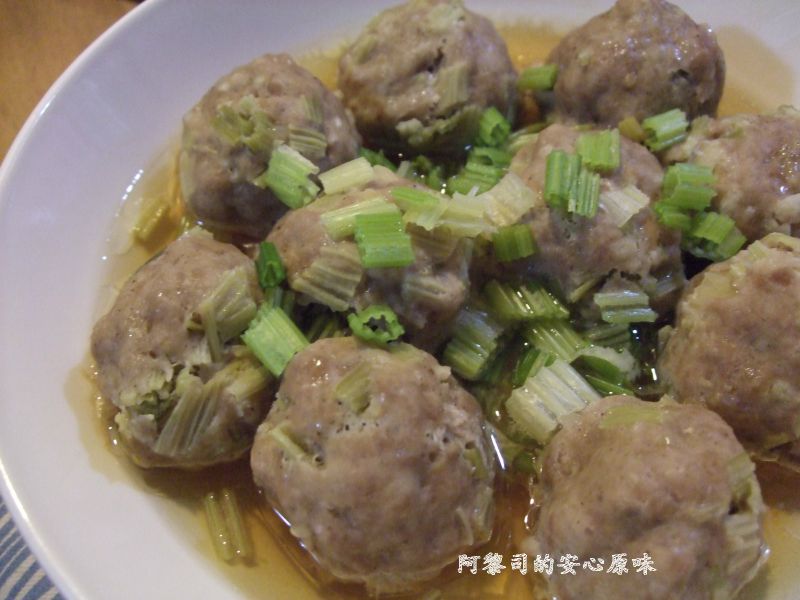 芹菜丸子~淬釀真心食堂