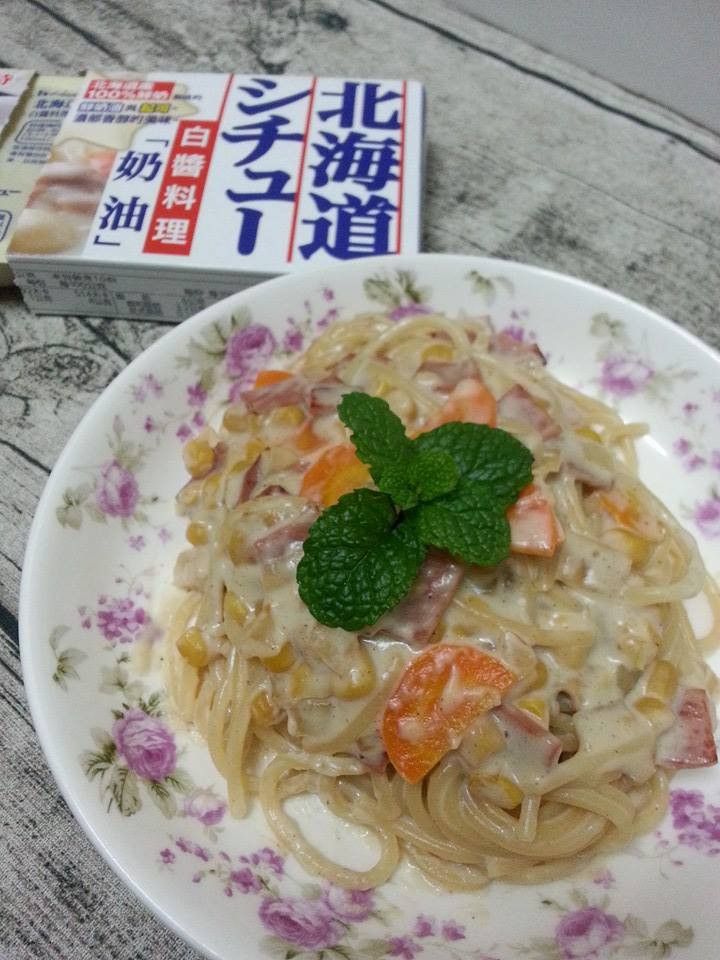火腿玉米白醬義麵【好侍北海道白醤料理】
