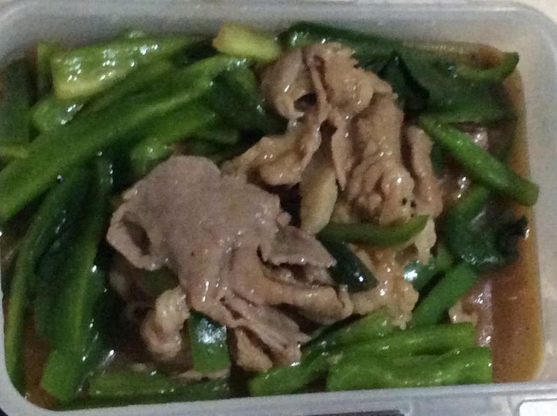 青椒蔥爆肉片