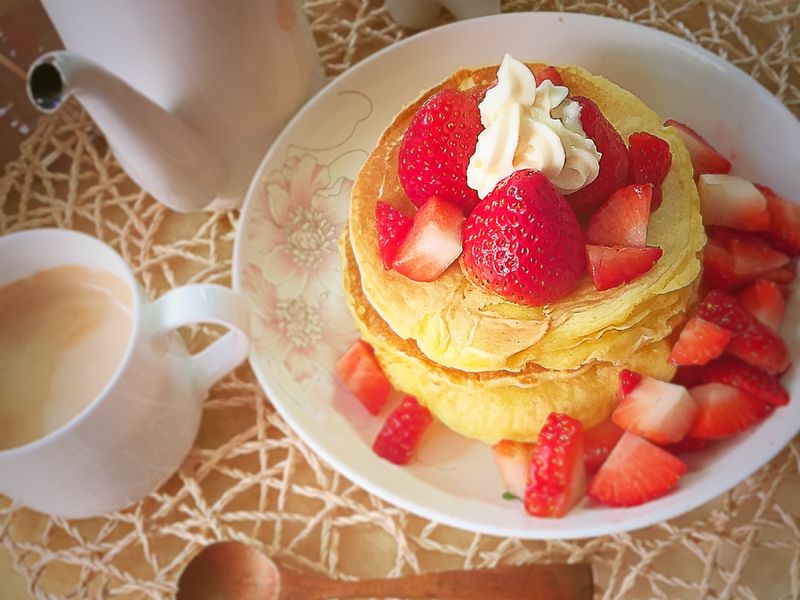 奶油草莓千層pancake