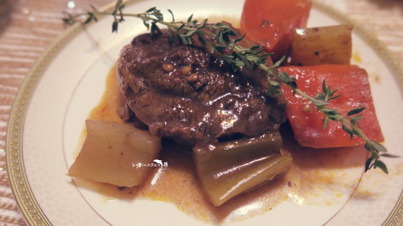 聖誕料理 香料燉牛腱