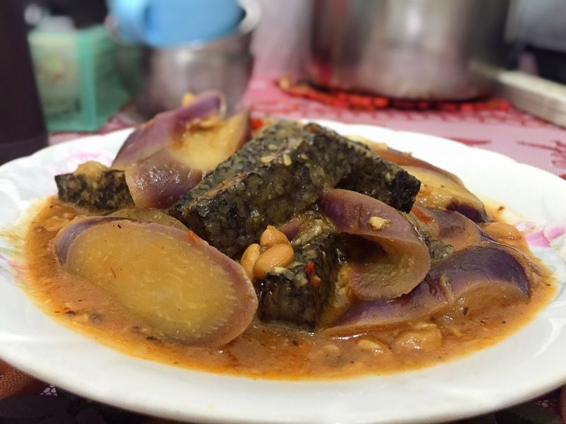 豆瓣醬燒米血糕茄子