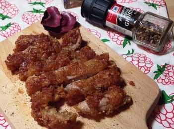 【金黃香酥炸豬排】