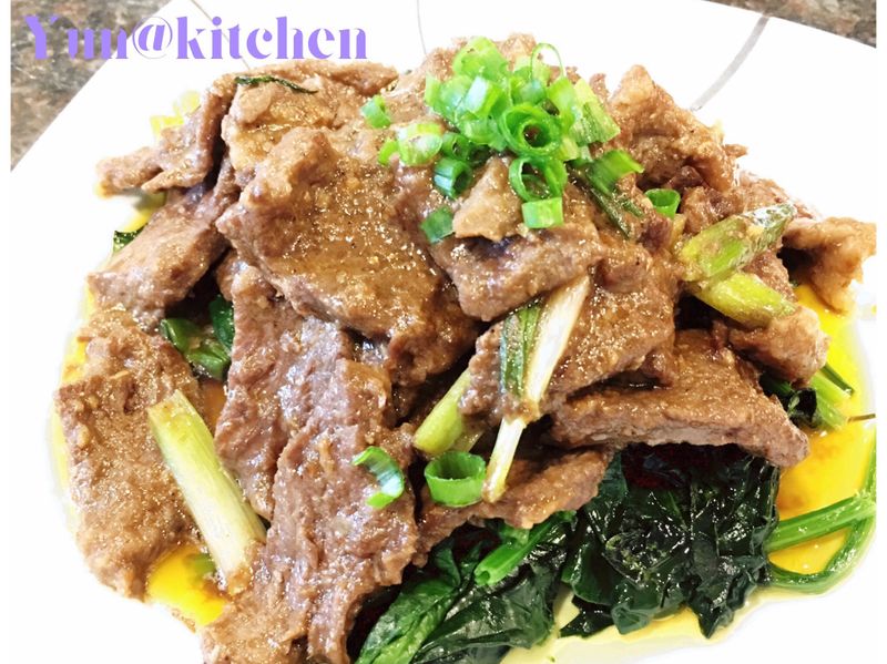 菠菜沙茶牛肉