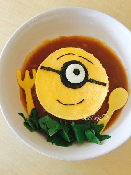 DIY小小兵蛋包飯