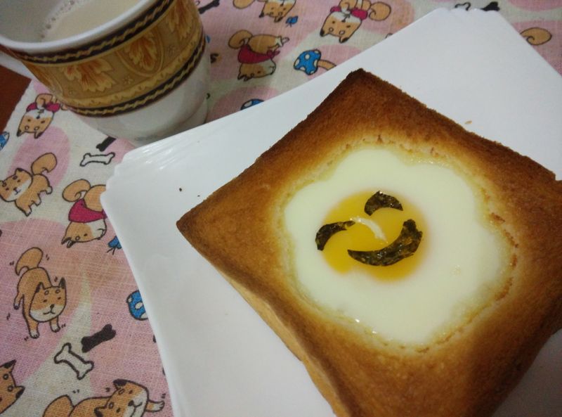 簡單材料美味早餐輕鬆做─微笑蛋土司