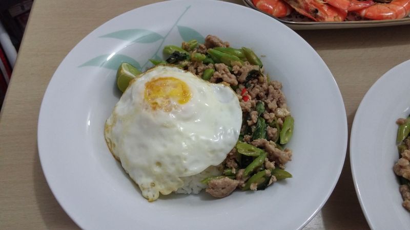 泰式肉碎煎蛋飯(免油)