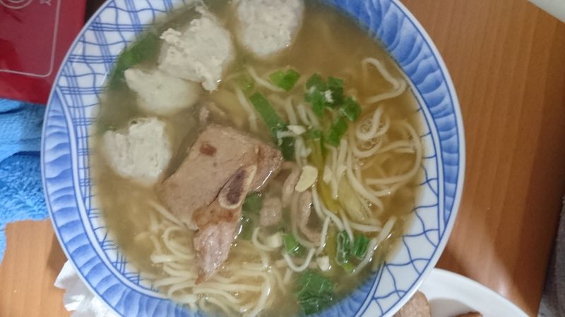 香煎伊比利豬帶骨里肌拉麵-真麵堂