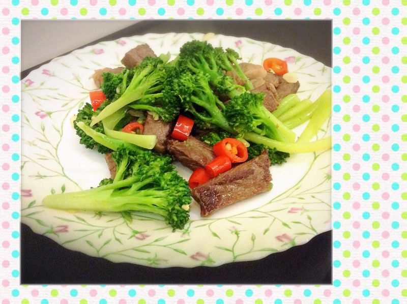 煎牛排辣炒花椰菜