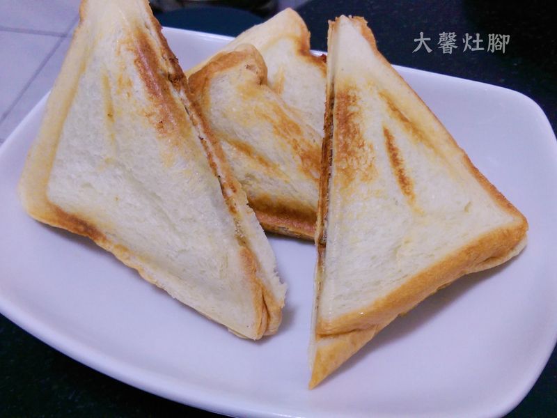 素鬆起士三角堡