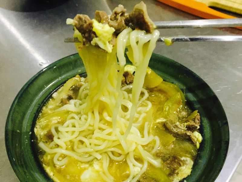 快速滑蛋牛肉麵【真麵堂】