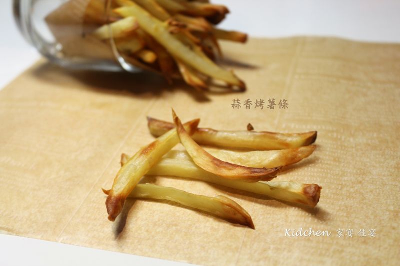 只要15分鐘:低油 蒜香烤薯條