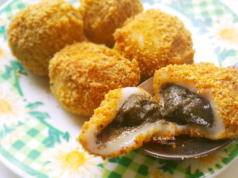 黑芝麻麻糬湯圓