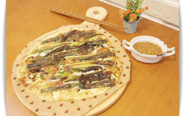 超簡易「海鮮煎餅」沒有煎餅粉也能完成唷!