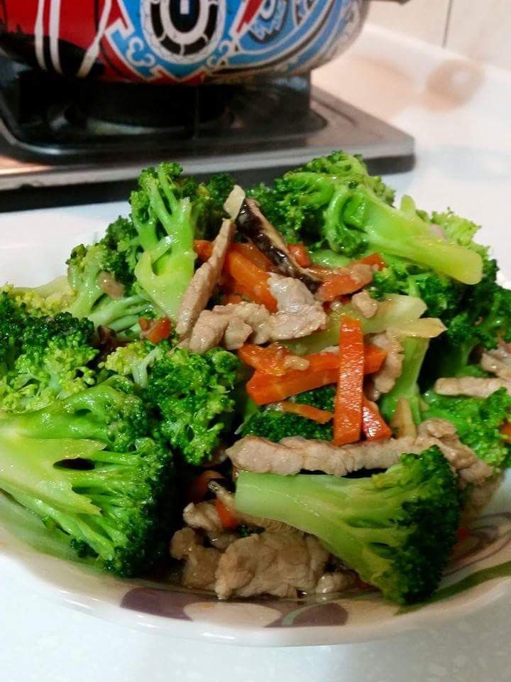 花椰菜炒肉絲