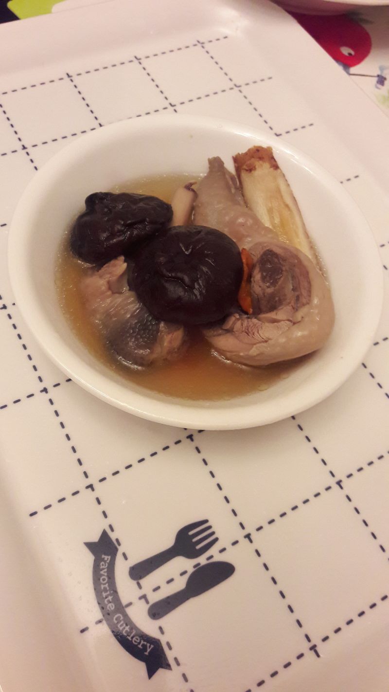元氣香菇雞湯